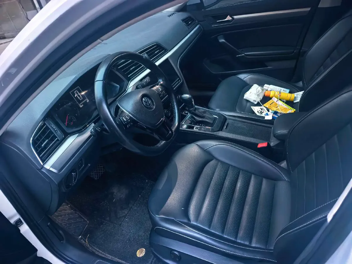 2019 Volkswagen Passat 1.4T 150HP L4 7DCT,autocango,china used car exporter,china ev exporter,chinese used car exporter,chinese used ev exporter