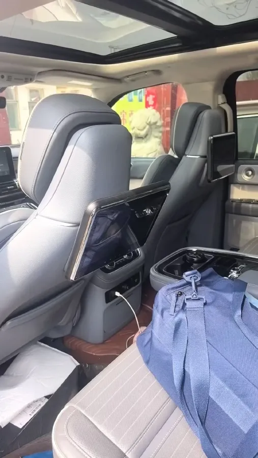 2020 Lincoln Navigator 3.5T 388HP V6 10AT,autocango,china used car exporter,china ev exporter,chinese used car exporter,chinese used ev exporter