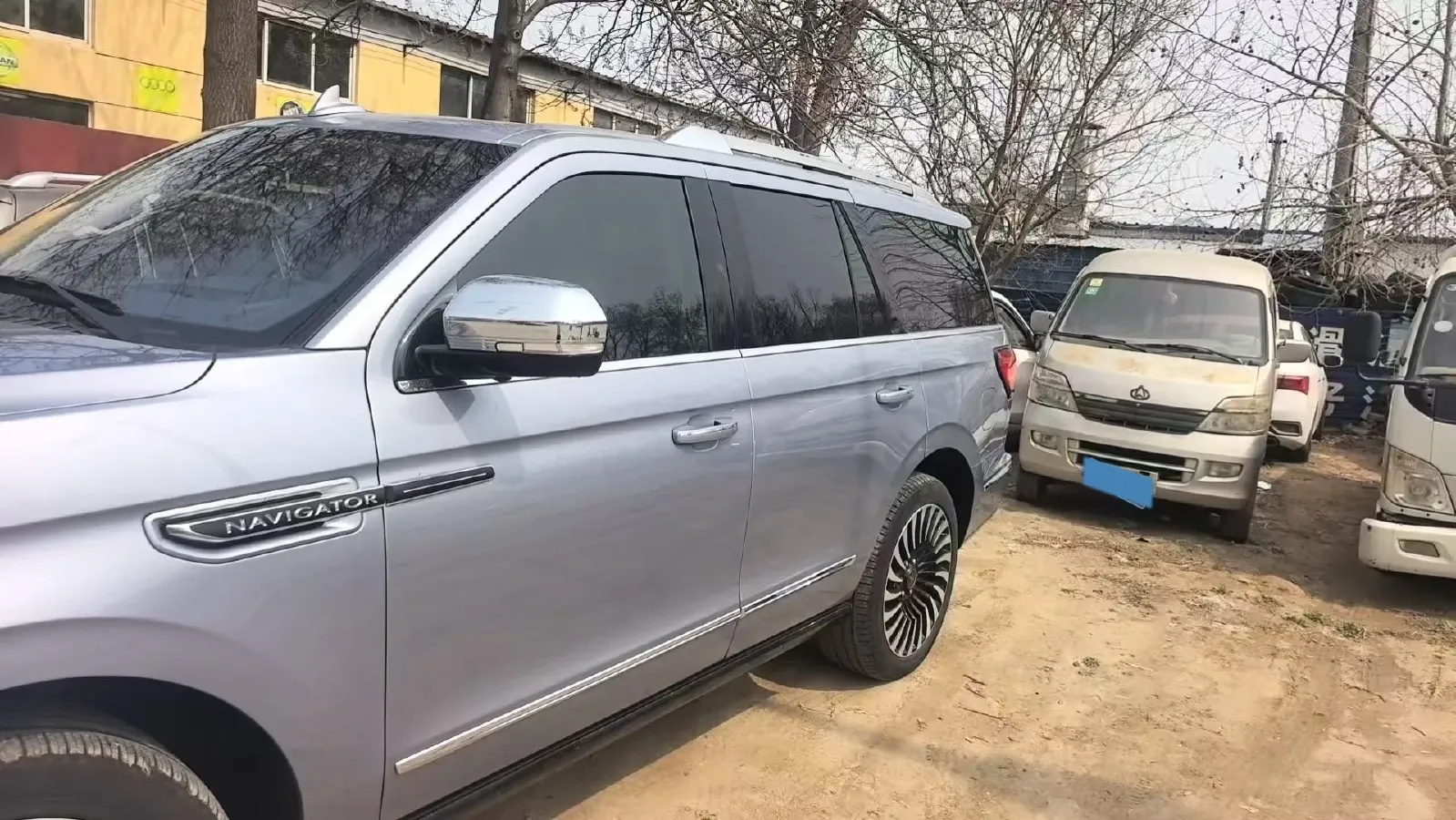 2020 Lincoln Navigator 3.5T 388HP V6 10AT,autocango,china used car exporter,china ev exporter,chinese used car exporter,chinese used ev exporter