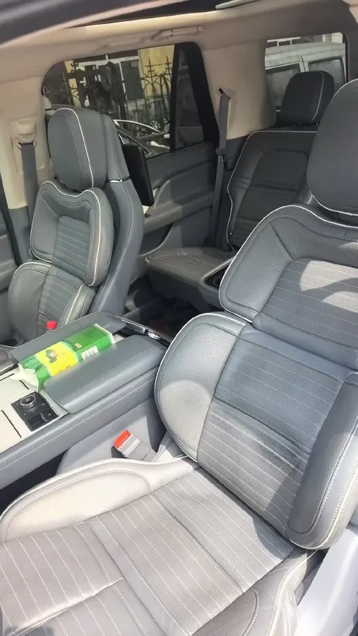 2020 Lincoln Navigator 3.5T 388HP V6 10AT,autocango,china used car exporter,china ev exporter,chinese used car exporter,chinese used ev exporter