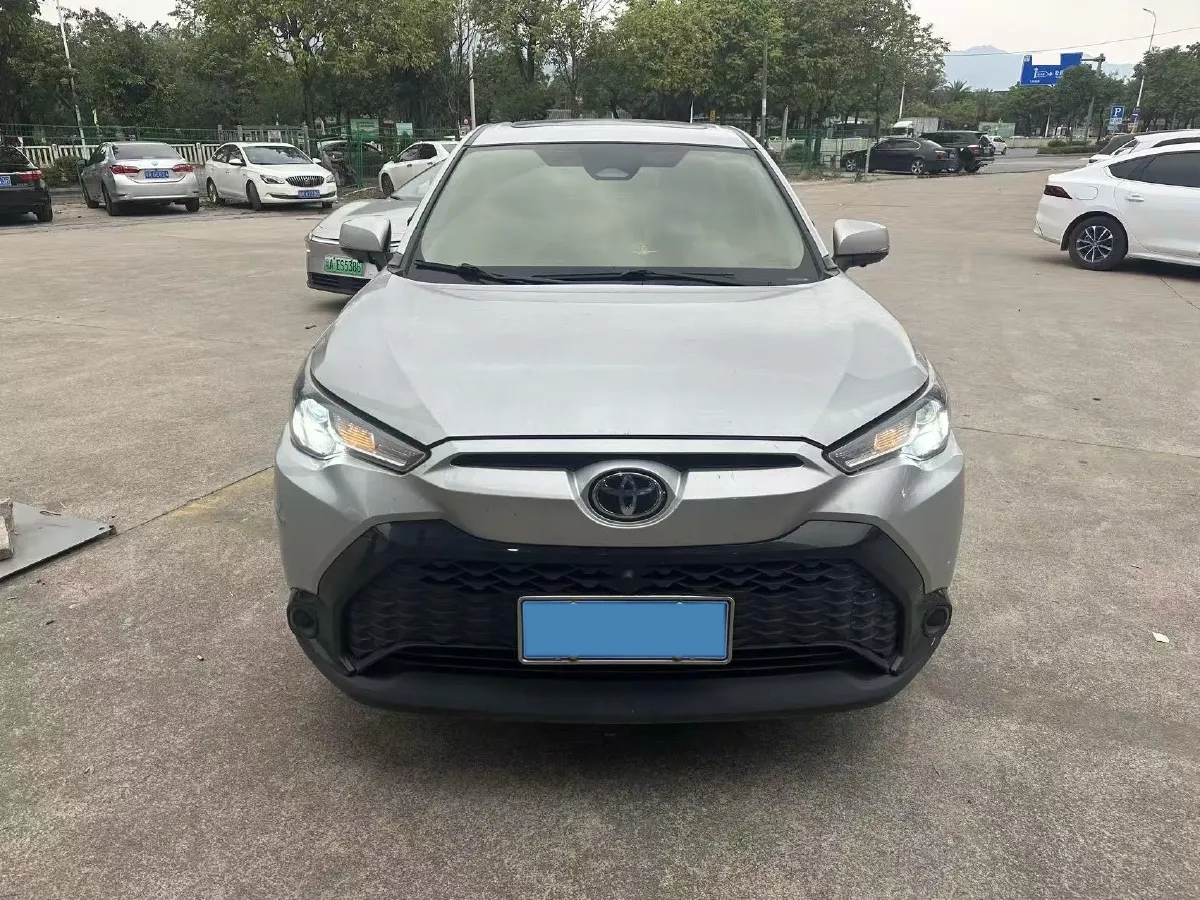 2022 Toyota Frontlander 2.0L 171HP L4 CVT,autocango,china used car exporter,china ev exporter,chinese used car exporter,chinese used ev exporter