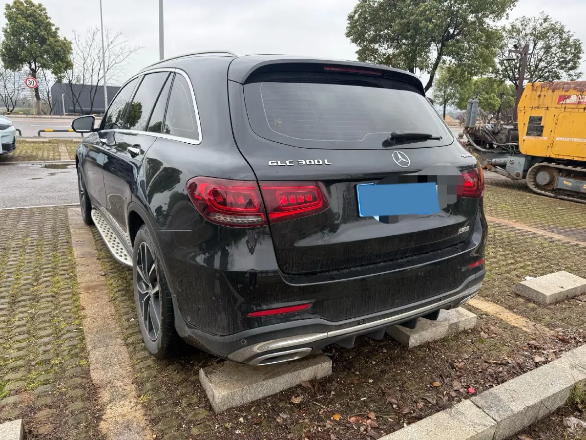 2020 Mercedes-Benz GLC Class 2.0T 258HP L4 9AT,autocango,china used car exporter,china ev exporter,chinese used car exporter,chinese used ev exporter