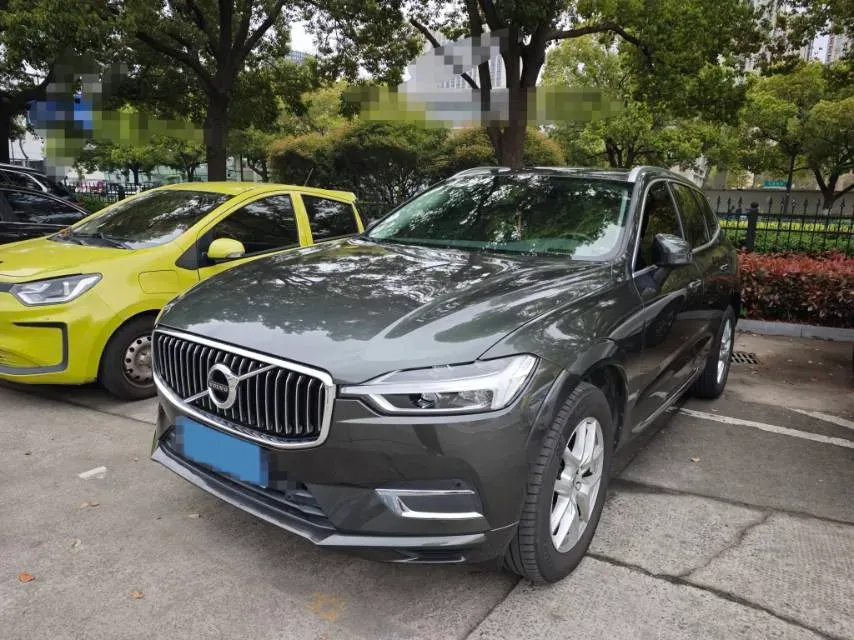 2020 Volvo XC60 2.0T 254HP L4 8AT,autocango,china used car exporter,china ev exporter,chinese used car exporter,chinese used ev exporter
