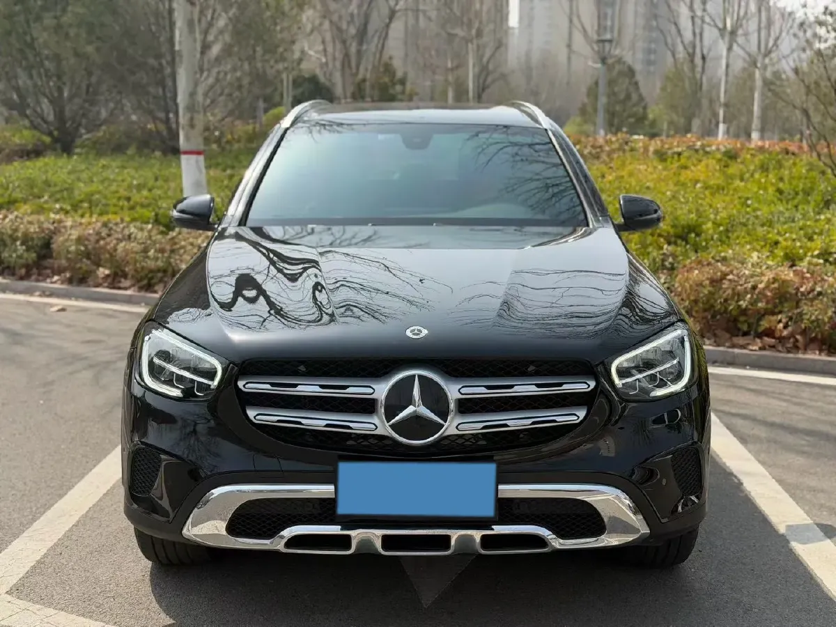 2022 Mercedes-Benz GLC Class 2.0T 197HP L4 9AT,autocango,china used car exporter,china ev exporter,chinese used car exporter,chinese used ev exporter
