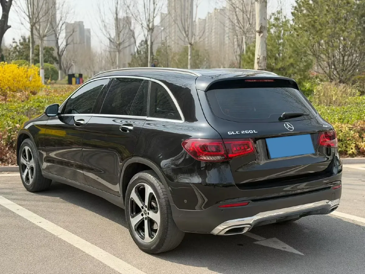 2022 Mercedes-Benz GLC Class 2.0T 197HP L4 9AT,autocango,china used car exporter,china ev exporter,chinese used car exporter,chinese used ev exporter