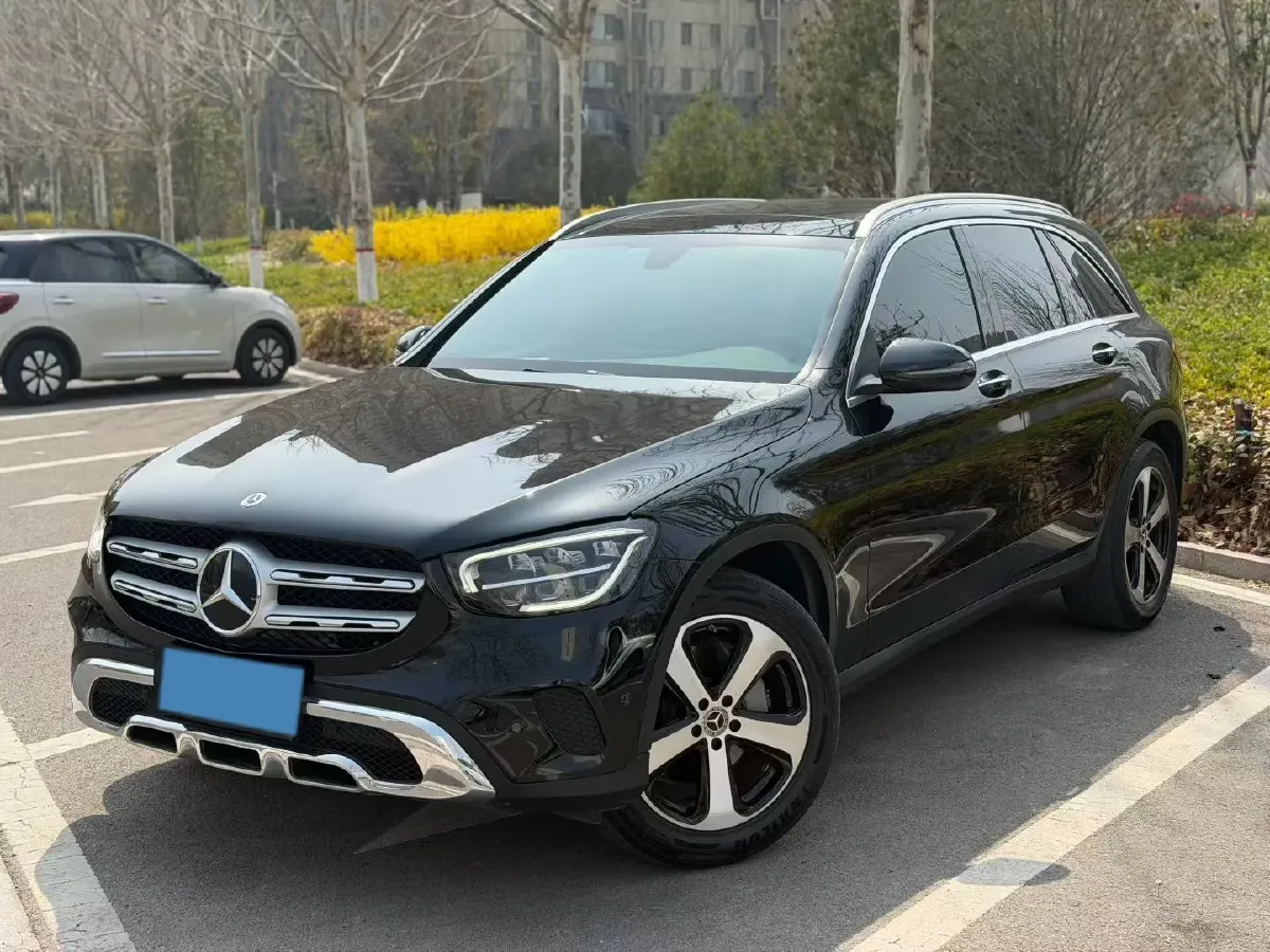 2022 Mercedes-Benz GLC Class 2.0T 197HP L4 9AT,autocango,china used car exporter,china ev exporter,chinese used car exporter,chinese used ev exporter