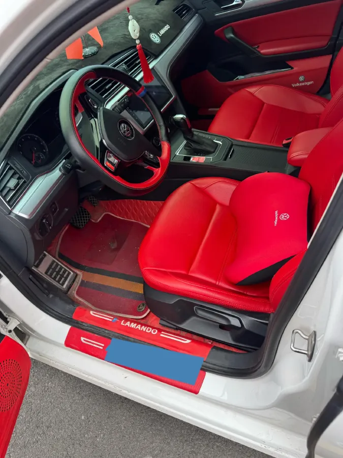 2019 Volkswagen T-Cross 1.4T 150HP L4 7DCT,autocango,china used car exporter,china ev exporter,chinese used car exporter,chinese used ev exporter