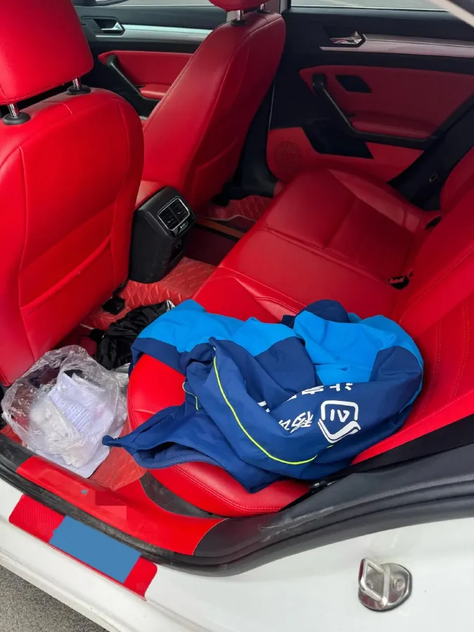 2019 Volkswagen T-Cross 1.4T 150HP L4 7DCT,autocango,china used car exporter,china ev exporter,chinese used car exporter,chinese used ev exporter