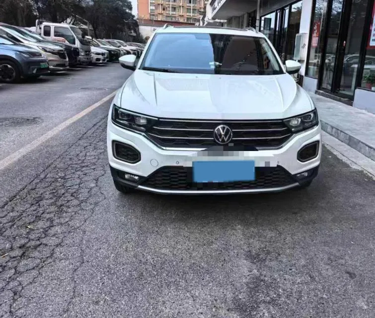 2022 Volkswagen T-Roc 1.4T 150HP L4 7DCT,autocango,china used car exporter,china ev exporter,chinese used car exporter,chinese used ev exporter