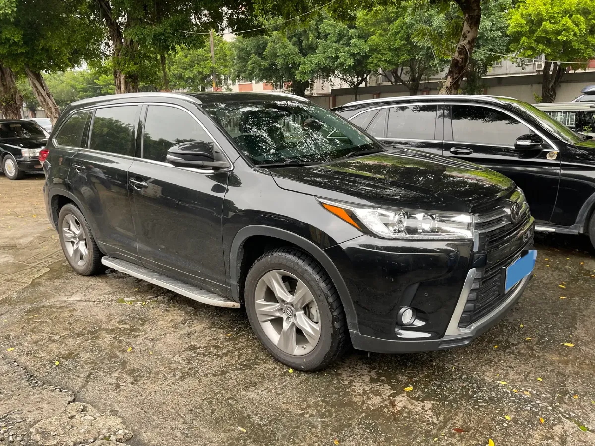 2021 Toyota Highlander 2.0T 220HP L4 6AT,autocango,china used car exporter,china ev exporter,chinese used car exporter,chinese used ev exporter