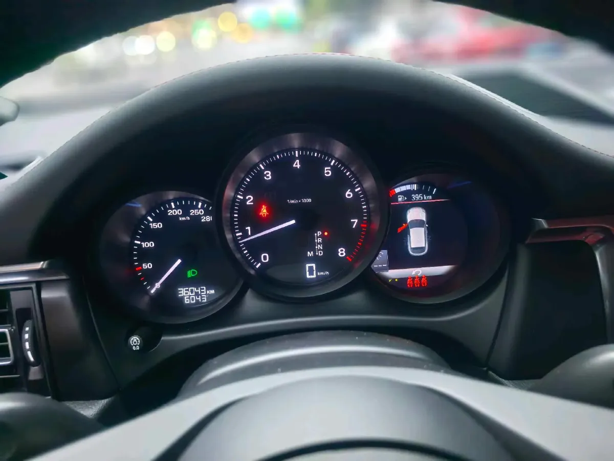 2023 Porsche Macan 2.0T 265HP L4 7DCT,autocango,china used car exporter,china ev exporter,chinese used car exporter,chinese used ev exporter