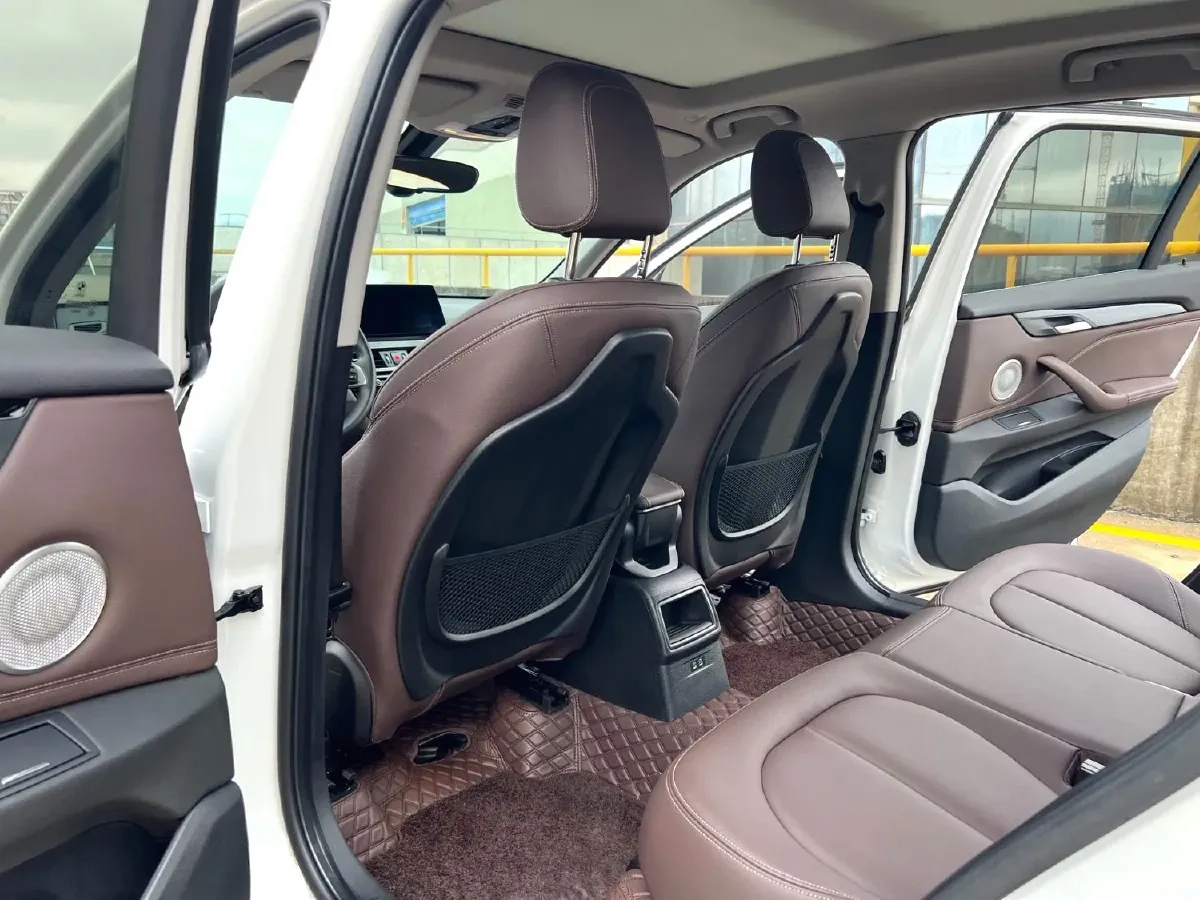 2022 BMW X1 1.5T 140HP L3 7DCT,autocango,china used car exporter,china ev exporter,chinese used car exporter,chinese used ev exporter