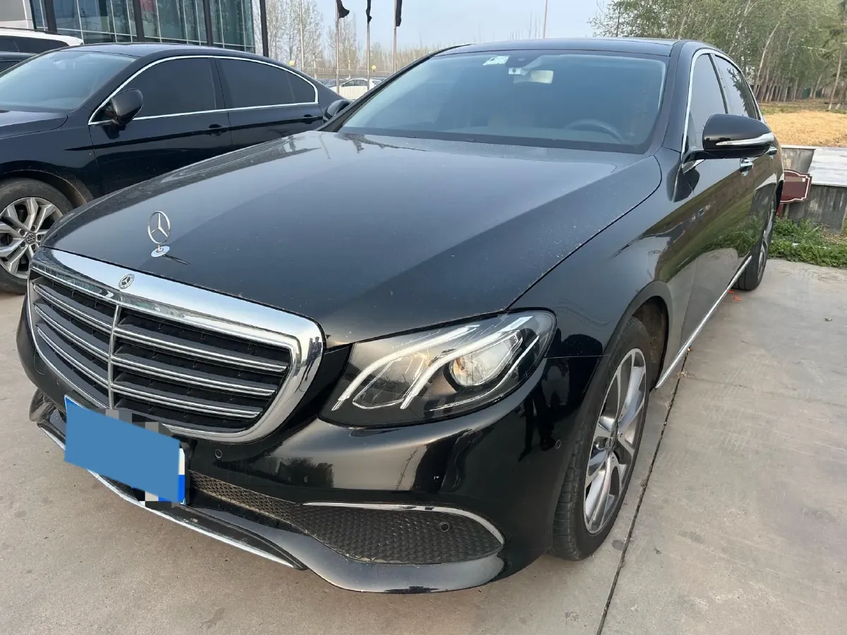 2020 Mercedes-Benz E Class 1.5T 184HP L4 9AT,autocango,china used car exporter,china ev exporter,chinese used car exporter,chinese used ev exporter