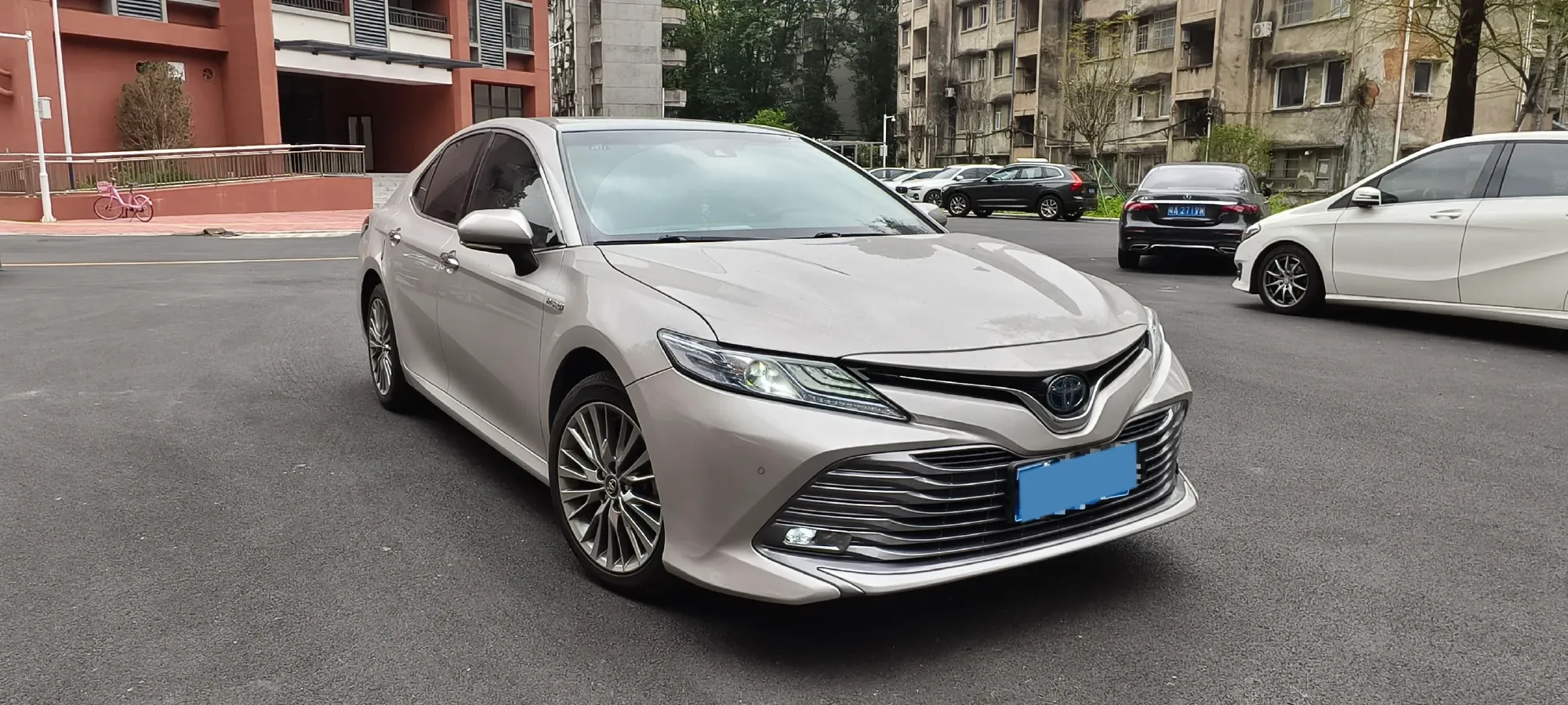 2019 Toyota Camry 2.5L 178HP L4 E-CVT Hybrid,autocango,china used car exporter,china ev exporter,chinese used car exporter,chinese used ev exporter