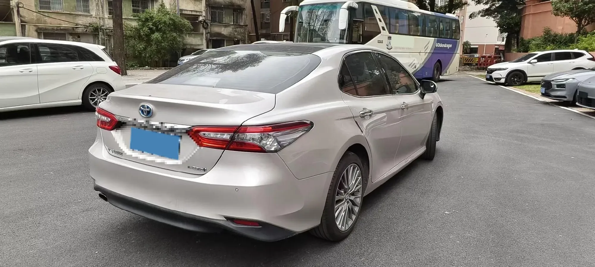 2019 Toyota Camry 2.5L 178HP L4 E-CVT Hybrid,autocango,china used car exporter,china ev exporter,chinese used car exporter,chinese used ev exporter