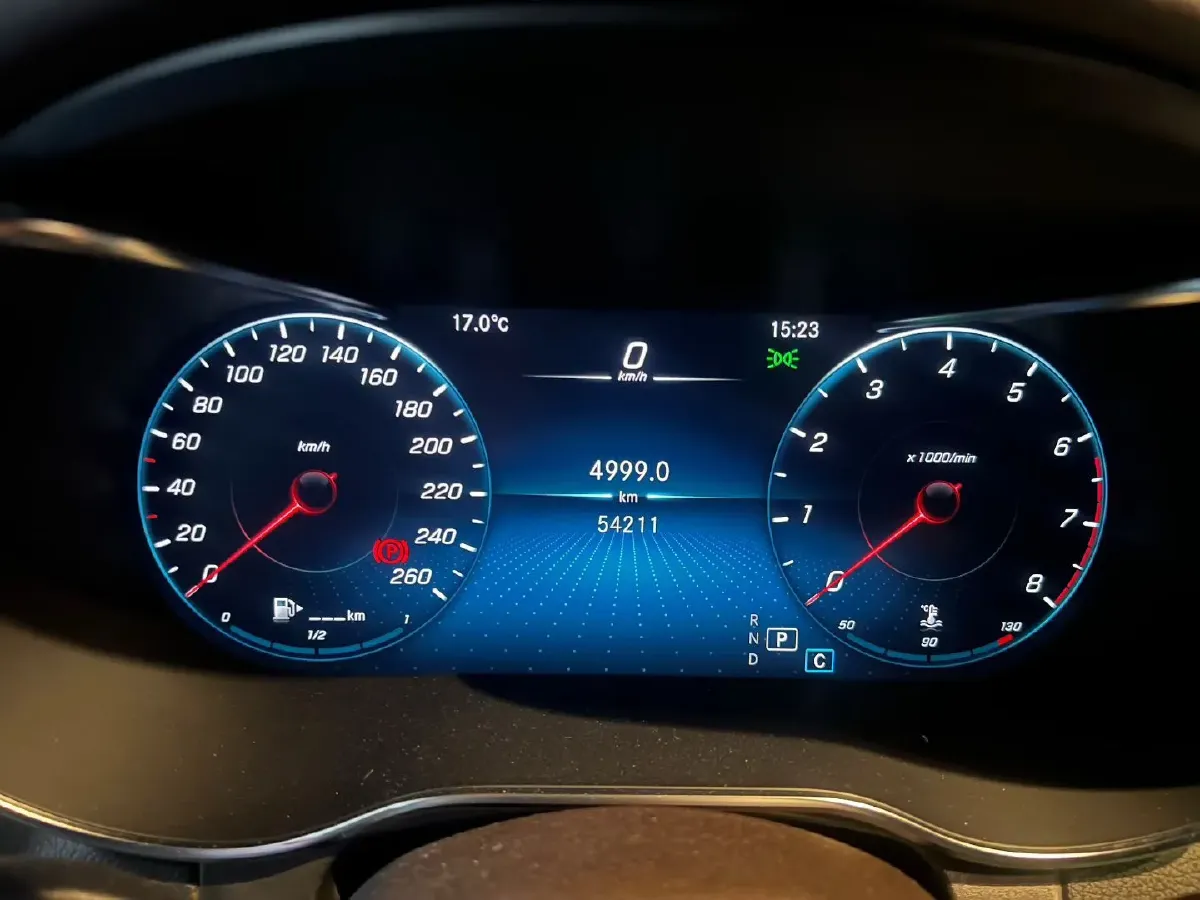 2021 Mercedes-Benz GLC Class 2.0T 258HP L4 9AT,autocango,china used car exporter,china ev exporter,chinese used car exporter,chinese used ev exporter