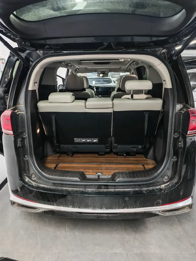 2021 GAC Trumpchi M8 2.0T 252HP L4 8AT,autocango,china used car exporter,china ev exporter,chinese used car exporter,chinese used ev exporter