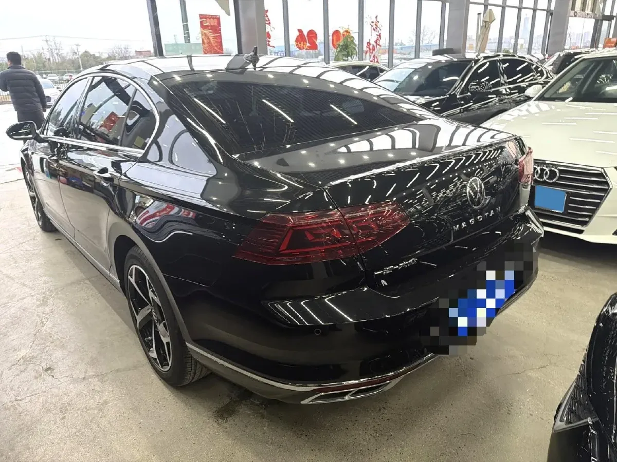2024 Volkswagen Magotan 2.0T 186HP L4 7DCT,autocango,china used car exporter,china ev exporter,chinese used car exporter,chinese used ev exporter