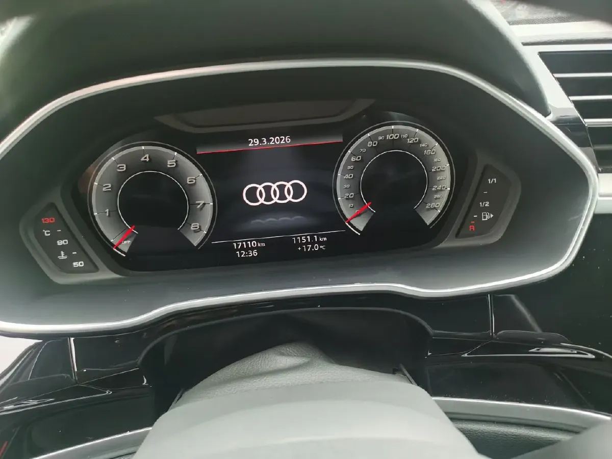 2024 Audi Q3 2.0T 186HP L4 7DCT,autocango,china used car exporter,china ev exporter,chinese used car exporter,chinese used ev exporter