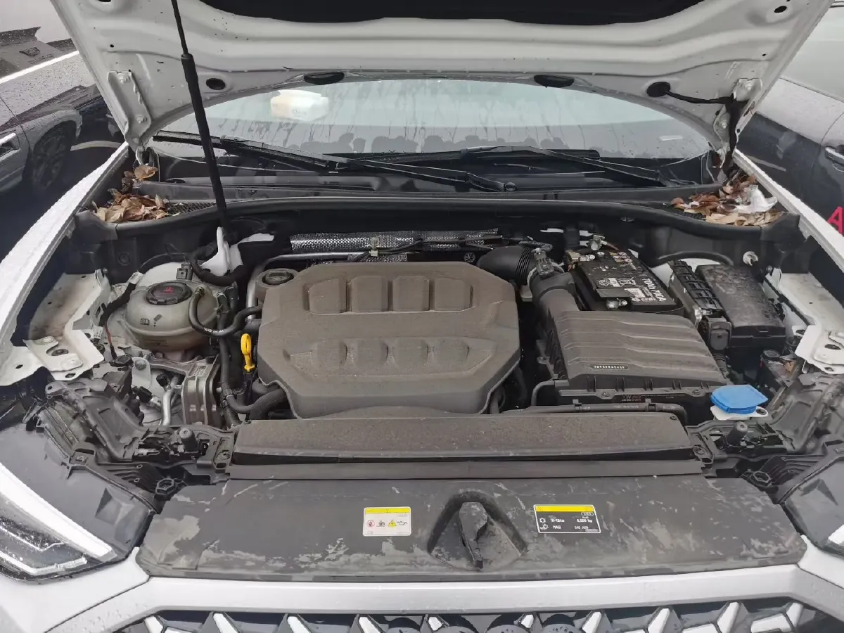 2024 Audi Q3 2.0T 186HP L4 7DCT,autocango,china used car exporter,china ev exporter,chinese used car exporter,chinese used ev exporter