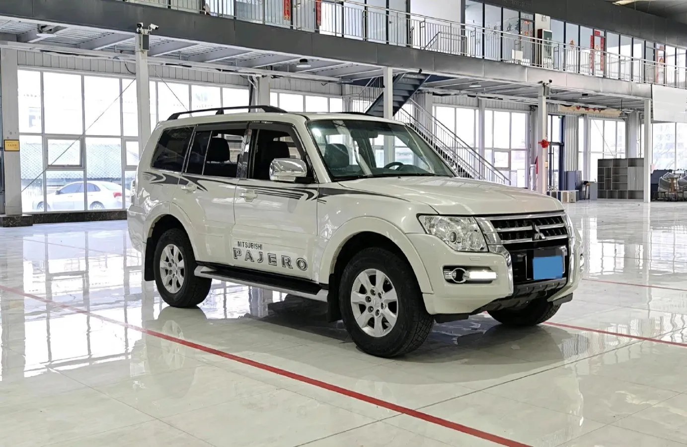 2018 Mitsubishi Pajero 3.0L 174HP V6 5AT,autocango,china used car exporter,china ev exporter,chinese used car exporter,chinese used ev exporter