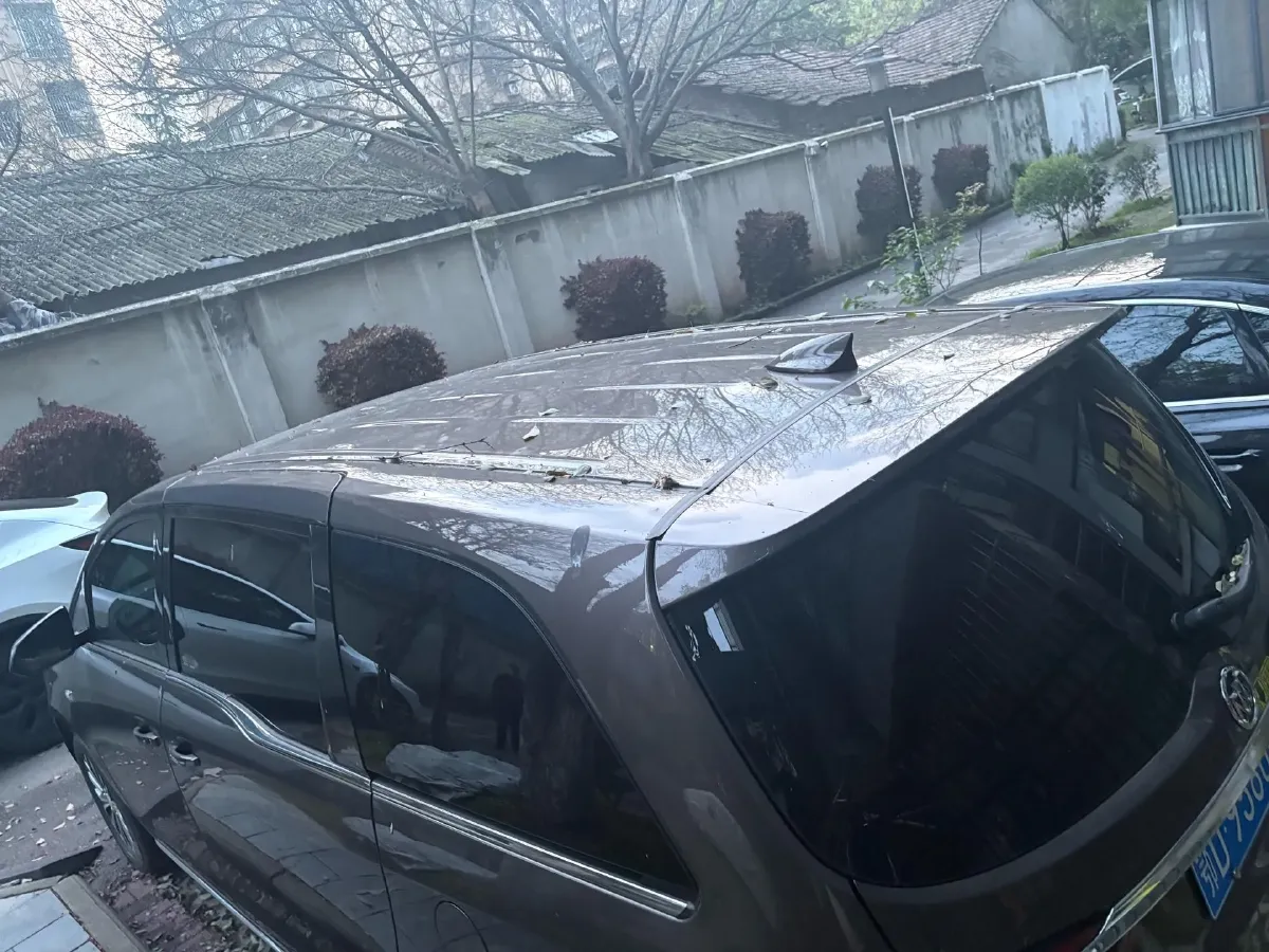 2023 Buick GL8 2.0T 237HP L4 9AT,autocango,china used car exporter,china ev exporter,chinese used car exporter,chinese used ev exporter