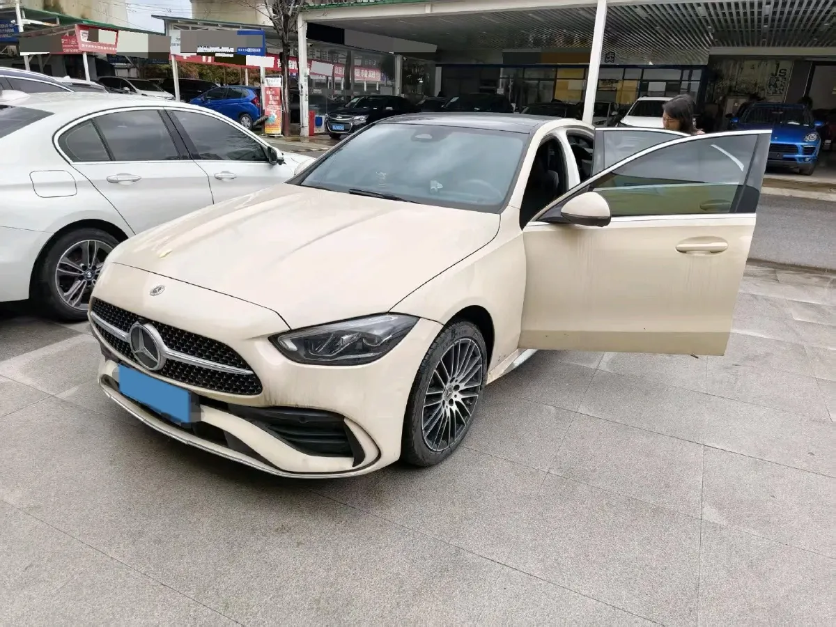 2025 Mercedes-Benz C Class 1.5T 204HP L4 9AT,autocango,china used car exporter,china ev exporter,chinese used car exporter,chinese used ev exporter