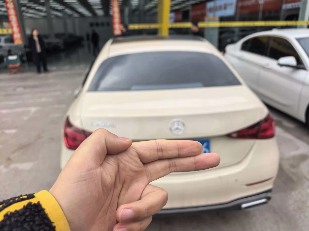 2025 Mercedes-Benz C Class 1.5T 204HP L4 9AT,autocango,china used car exporter,china ev exporter,chinese used car exporter,chinese used ev exporter