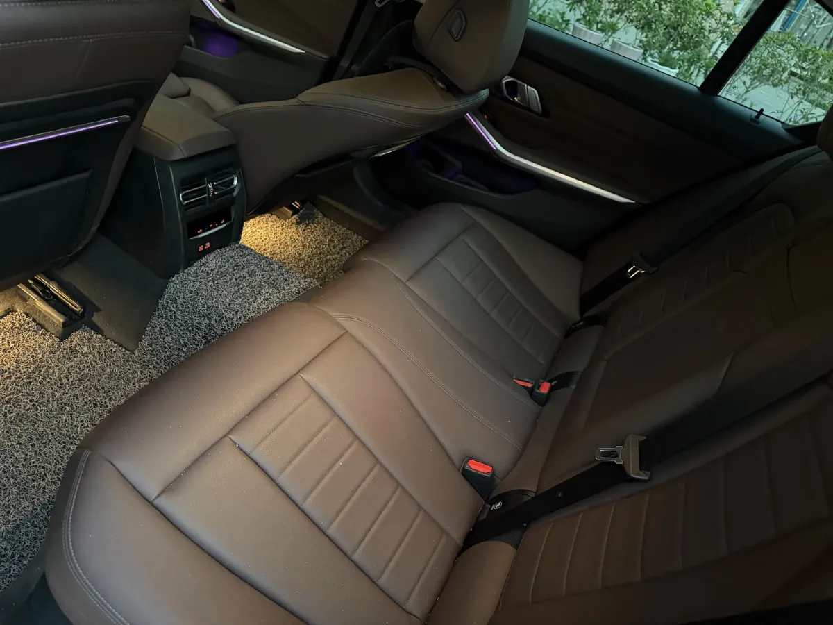 2020 BMW 3 Series 2.0T 258HP L4 8AT,autocango,china used car exporter,china ev exporter,chinese used car exporter,chinese used ev exporter