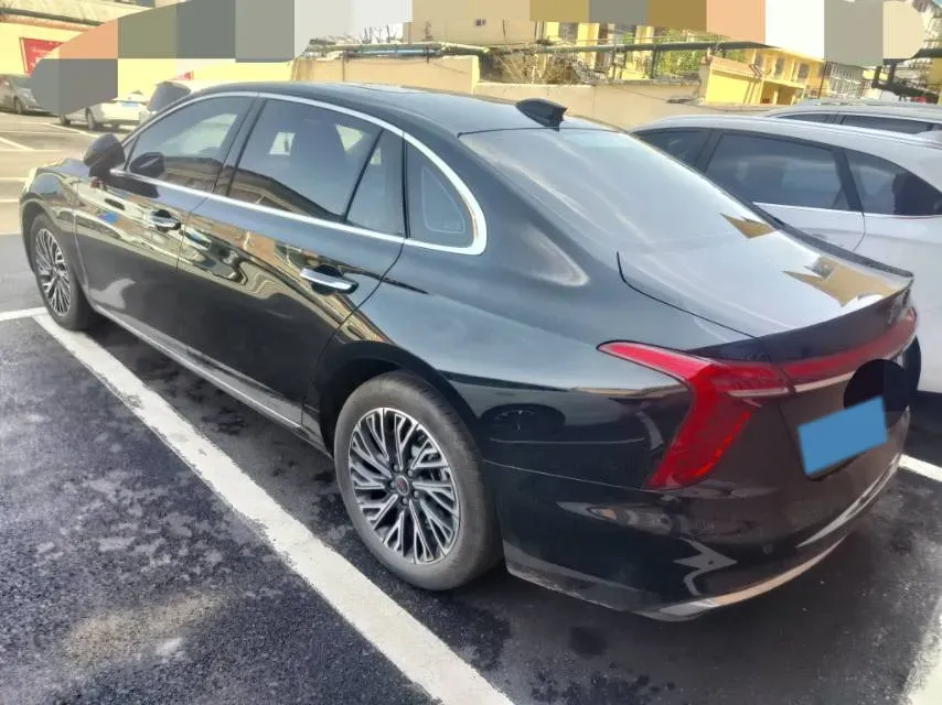 2025 HongQi H5 1.5T 169HP L4 1DHT Hybrid,autocango,china used car exporter,china ev exporter,chinese used car exporter,chinese used ev exporter