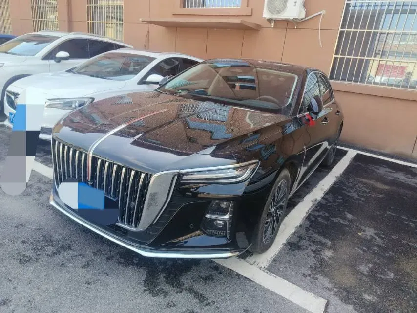 2025 HongQi H5 1.5T 169HP L4 1DHT Hybrid,autocango,china used car exporter,china ev exporter,chinese used car exporter,chinese used ev exporter