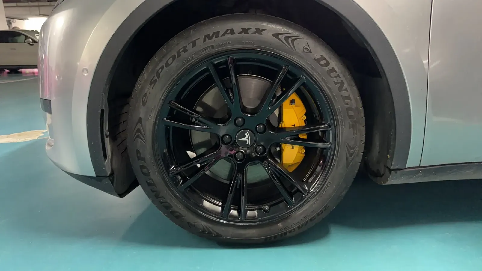 2022 Tesla Model Y BEV 60KWH,autocango,china used car exporter,china ev exporter,chinese used car exporter,chinese used ev exporter