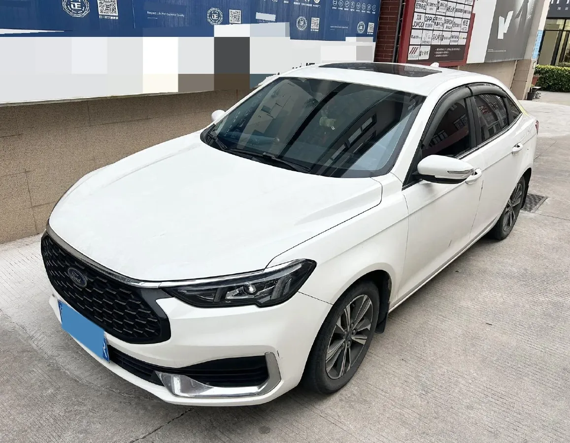 2021 Ford Escort 1.5L 122HP L3 6AT,autocango,china used car exporter,china ev exporter,chinese used car exporter,chinese used ev exporter