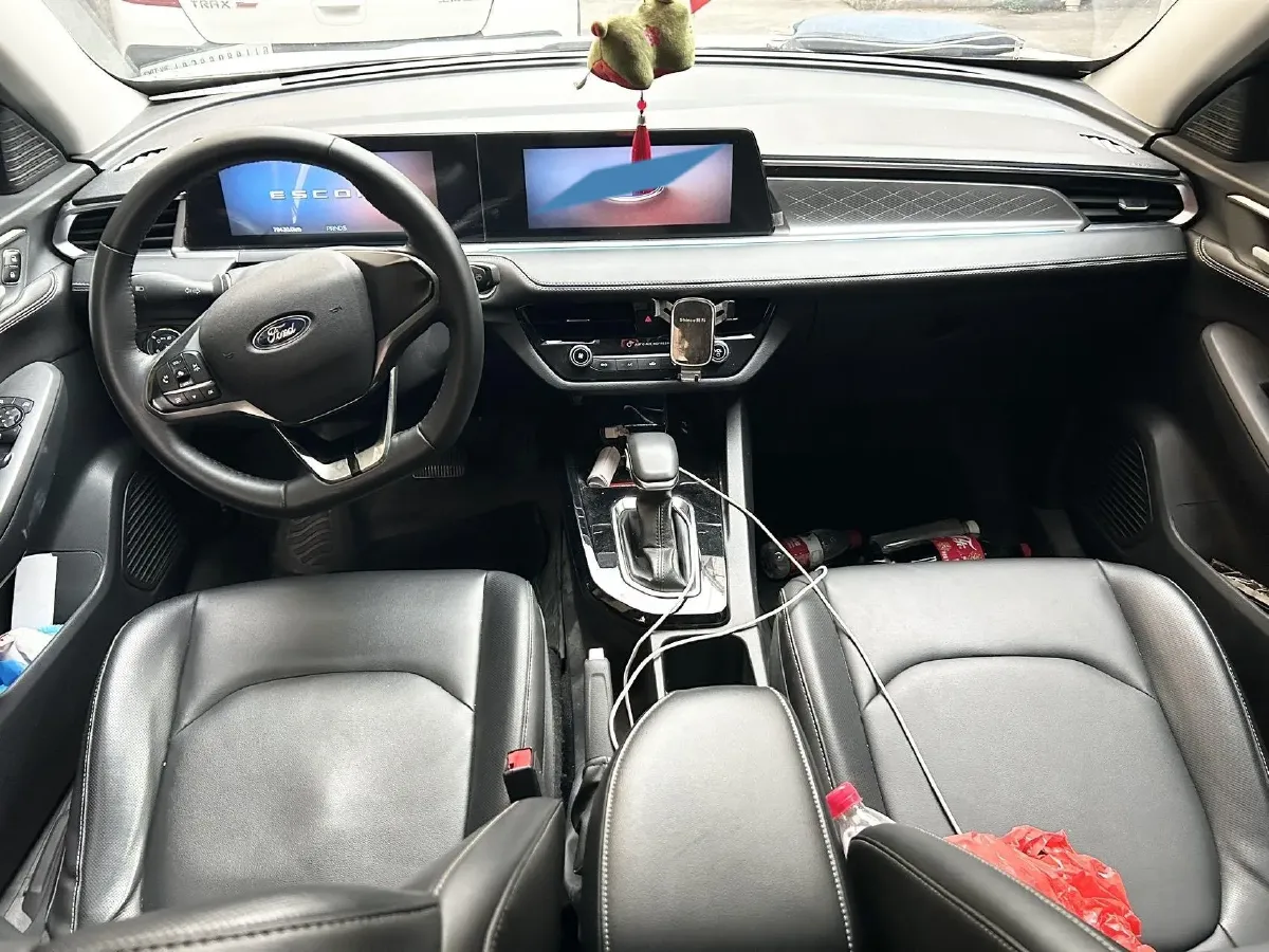 2021 Ford Escort 1.5L 122HP L3 6AT,autocango,china used car exporter,china ev exporter,chinese used car exporter,chinese used ev exporter