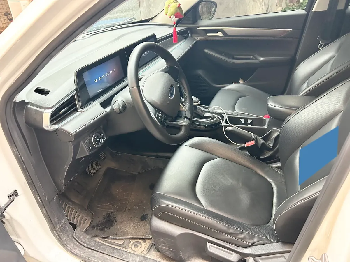 2021 Ford Escort 1.5L 122HP L3 6AT,autocango,china used car exporter,china ev exporter,chinese used car exporter,chinese used ev exporter