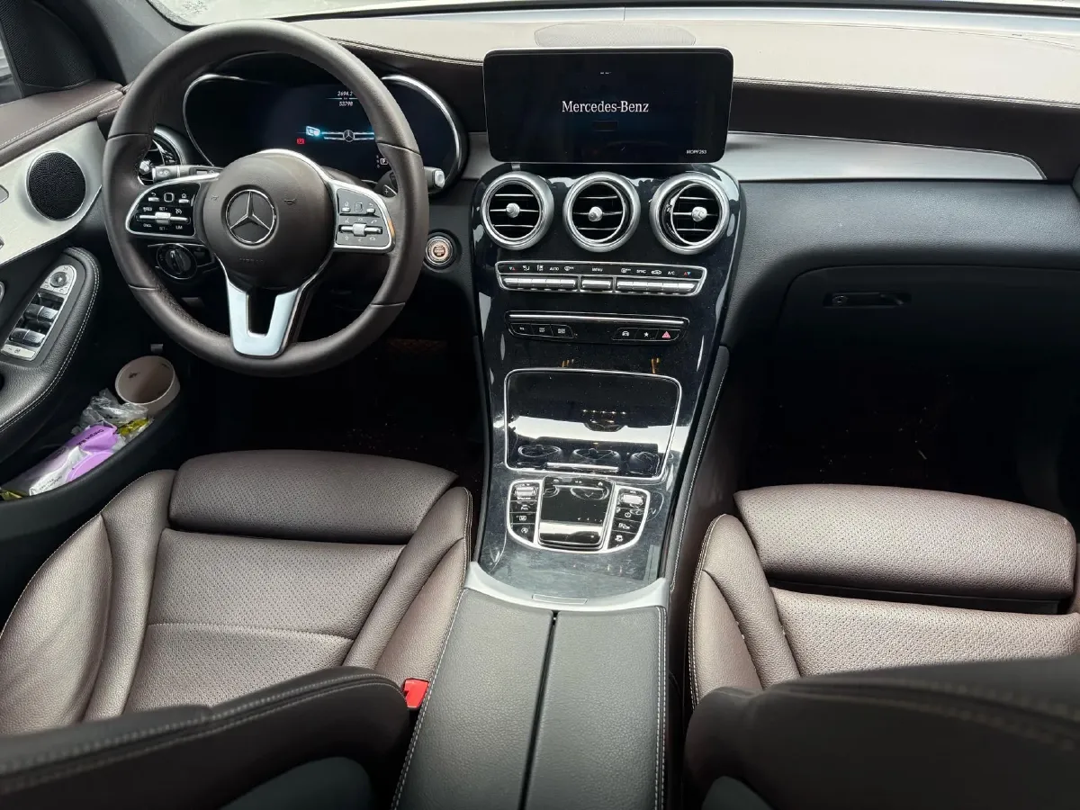 2021 Mercedes-Benz GLC Class 2.0T 197HP L4 9AT,autocango,china used car exporter,china ev exporter,chinese used car exporter,chinese used ev exporter