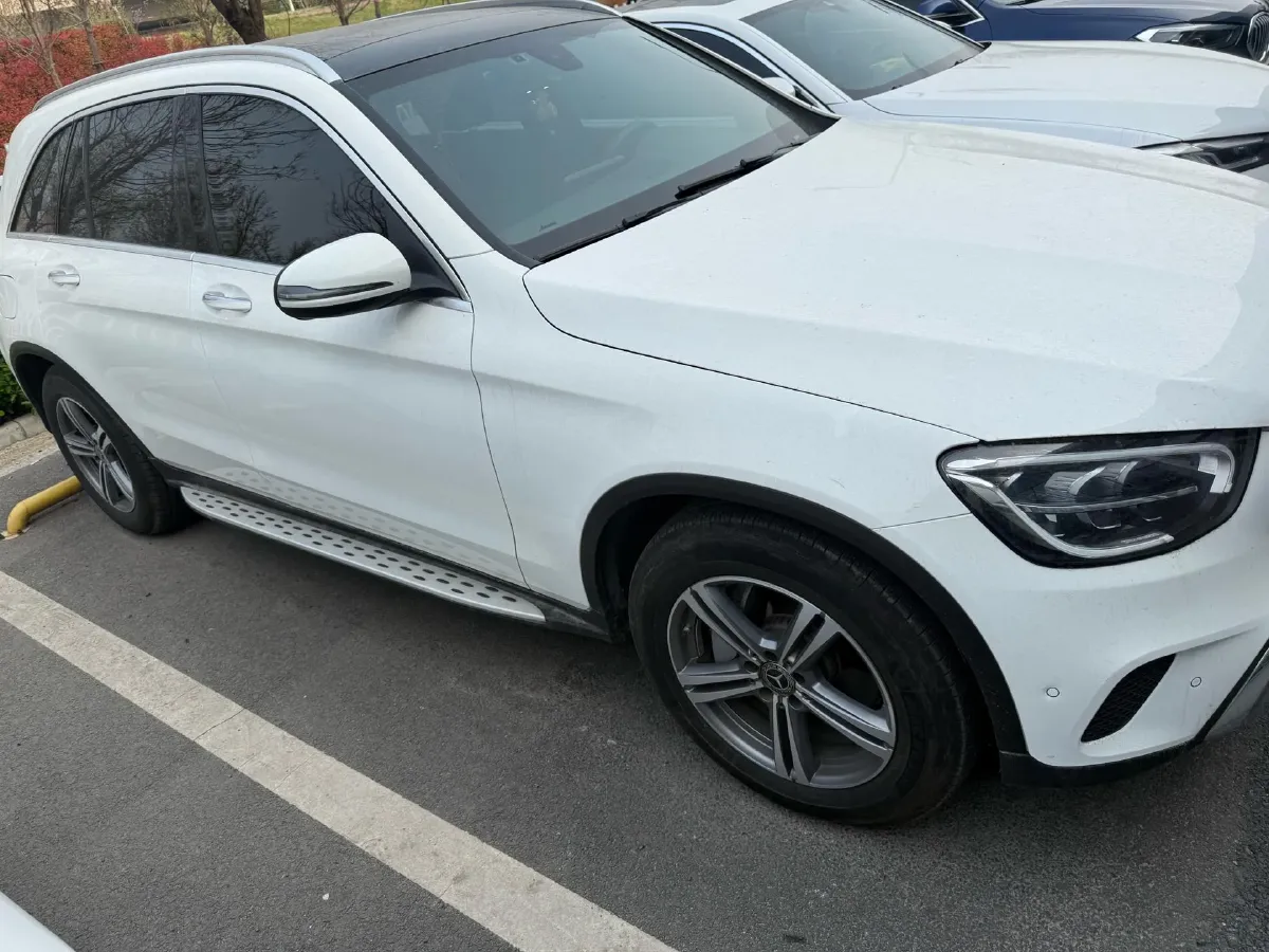 2021 Mercedes-Benz GLC Class 2.0T 197HP L4 9AT,autocango,china used car exporter,china ev exporter,chinese used car exporter,chinese used ev exporter