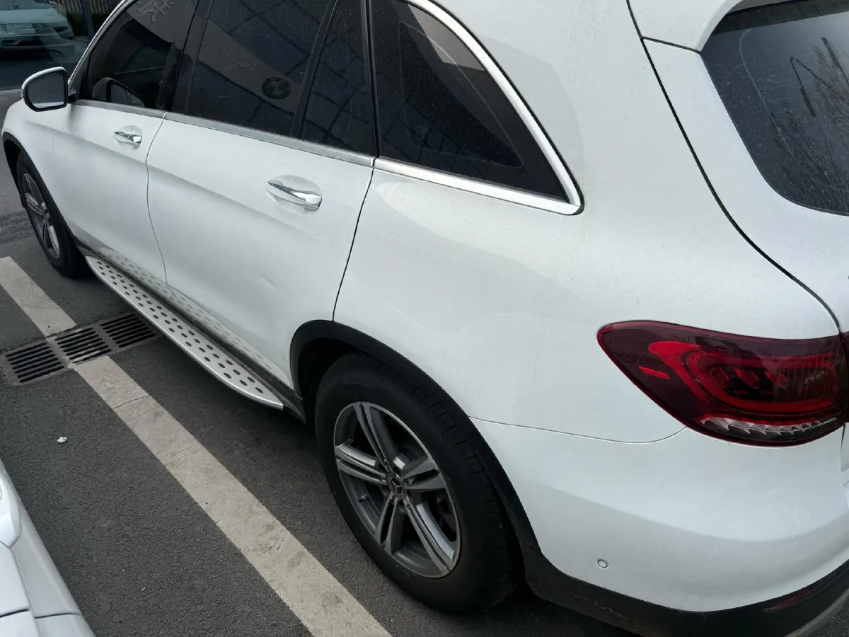 2021 Mercedes-Benz GLC Class 2.0T 197HP L4 9AT,autocango,china used car exporter,china ev exporter,chinese used car exporter,chinese used ev exporter