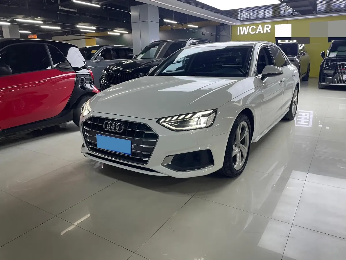 2020 Audi A4L 2.0T 190HP L4 7DCT,autocango,china used car exporter,china ev exporter,chinese used car exporter,chinese used ev exporter
