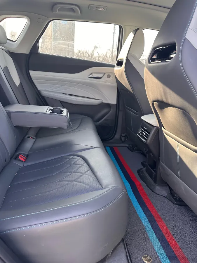 2024 ChangAn UNI-Z 1.5L 98HP L4 E-CVT PHEV 18.4KWH,autocango,china used car exporter,china ev exporter,chinese used car exporter,chinese used ev exporter