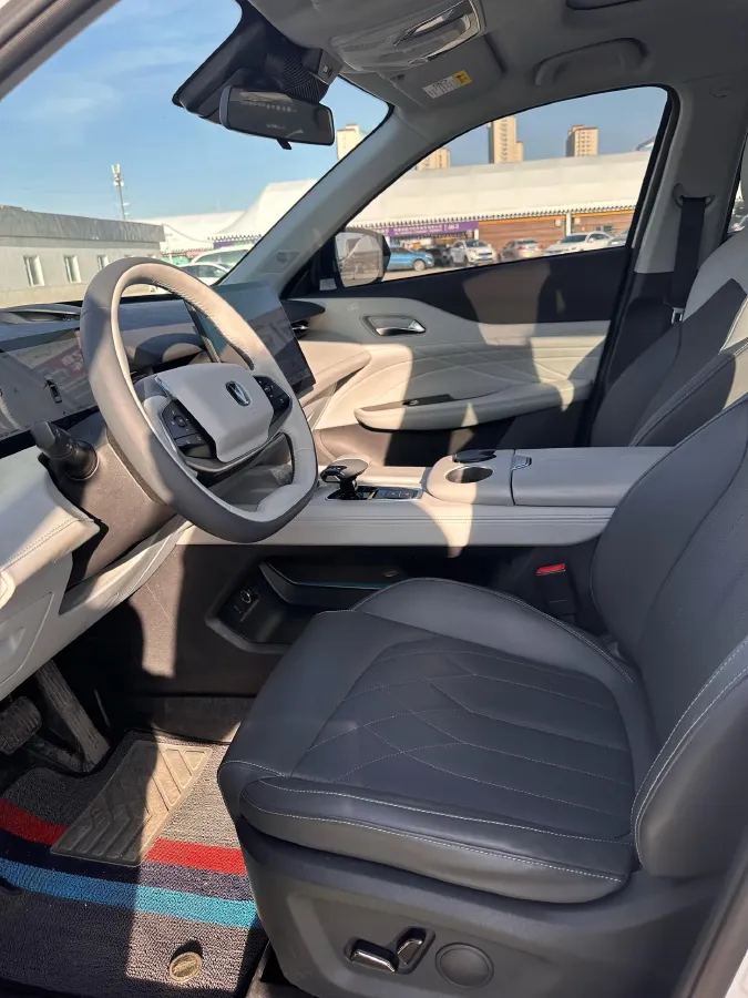 2024 ChangAn UNI-Z 1.5L 98HP L4 E-CVT PHEV 18.4KWH,autocango,china used car exporter,china ev exporter,chinese used car exporter,chinese used ev exporter