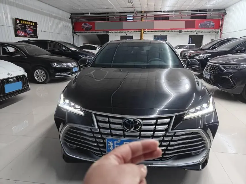 2024 Toyota Avalon 2.0L 173HP L4 CVT,autocango,china used car exporter,china ev exporter,chinese used car exporter,chinese used ev exporter