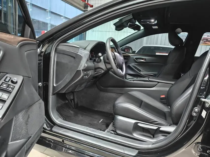 2024 Toyota Avalon 2.0L 173HP L4 CVT,autocango,china used car exporter,china ev exporter,chinese used car exporter,chinese used ev exporter