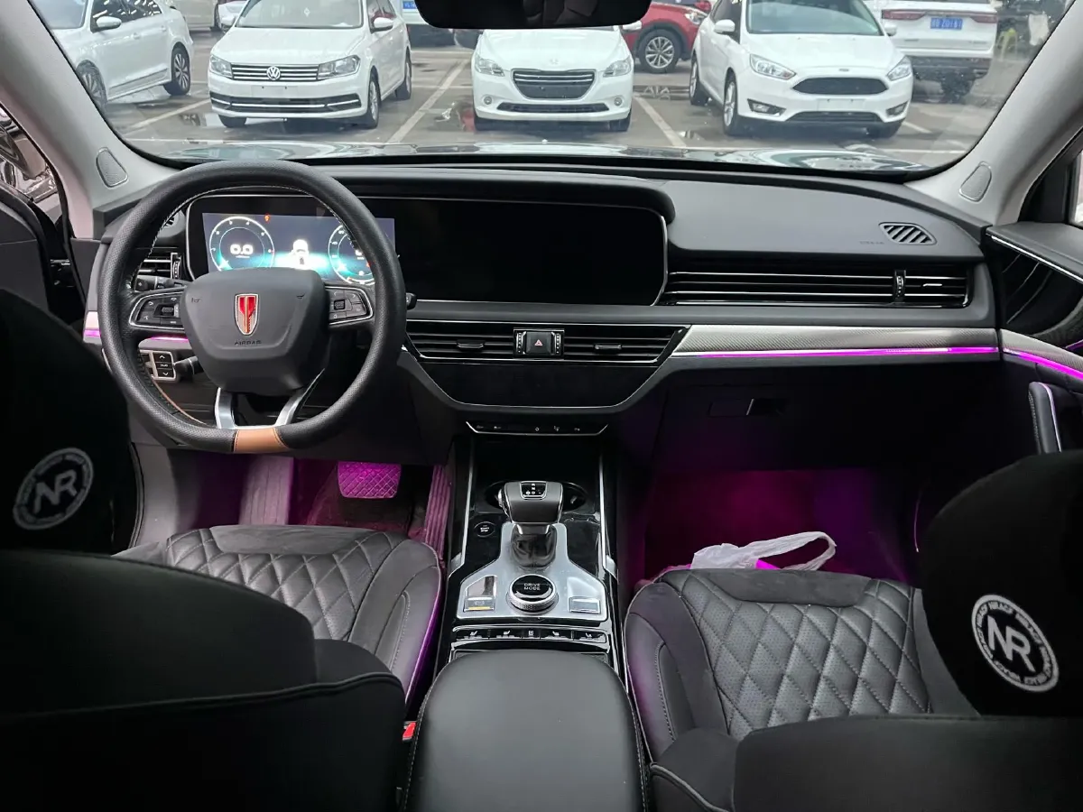 2019 HongQi HS5 2.0T 224HP L4 6AT,autocango,china used car exporter,china ev exporter,chinese used car exporter,chinese used ev exporter