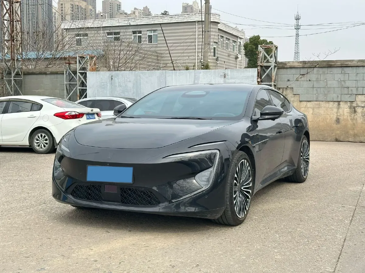 2025 Avatr 12 1.5T 156HP L4 REEV,autocango,china used car exporter,china ev exporter,chinese used car exporter,chinese used ev exporter