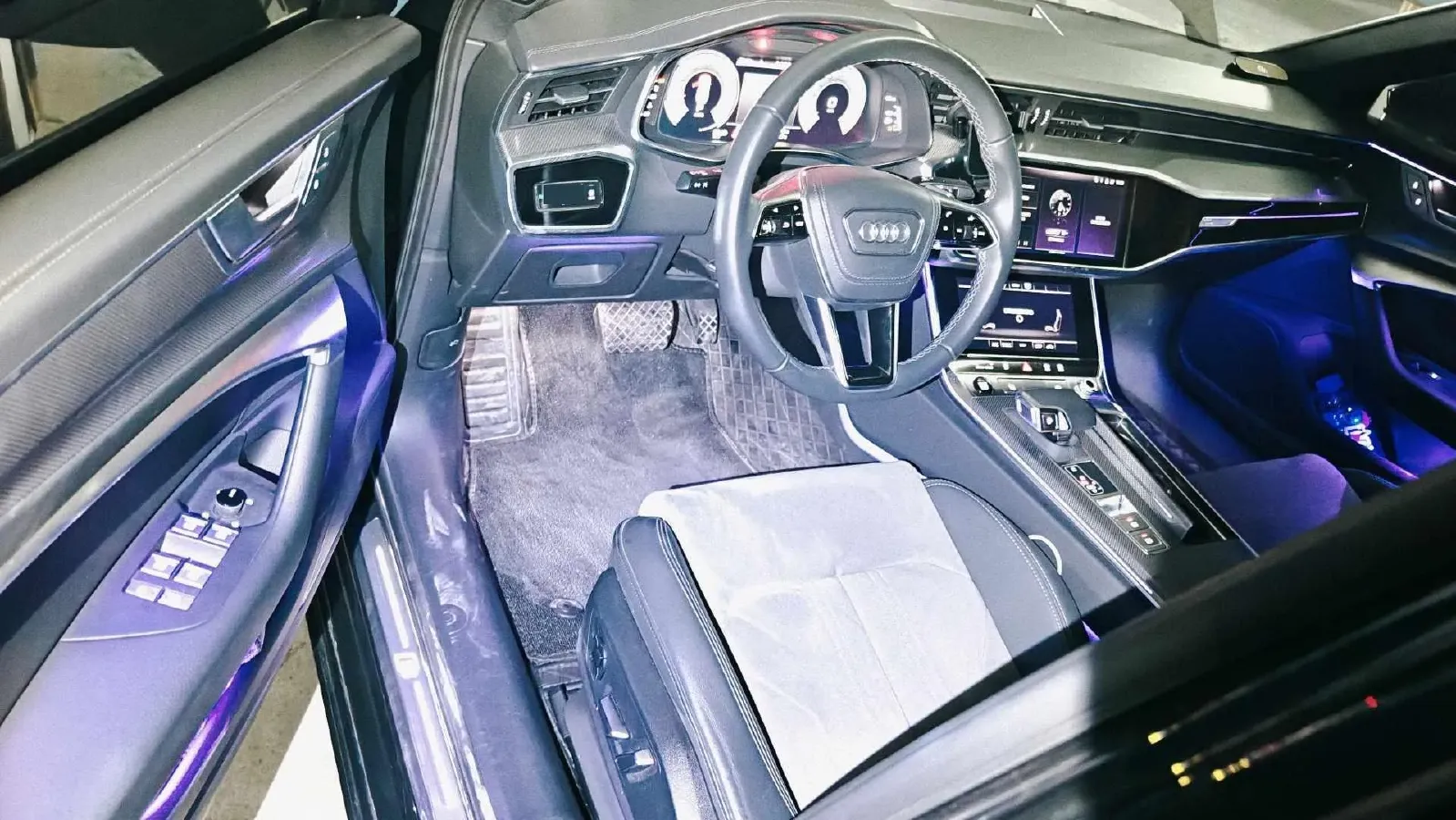 2024 Audi A6L 2.0T 190HP L4 7DCT,autocango,china used car exporter,china ev exporter,chinese used car exporter,chinese used ev exporter