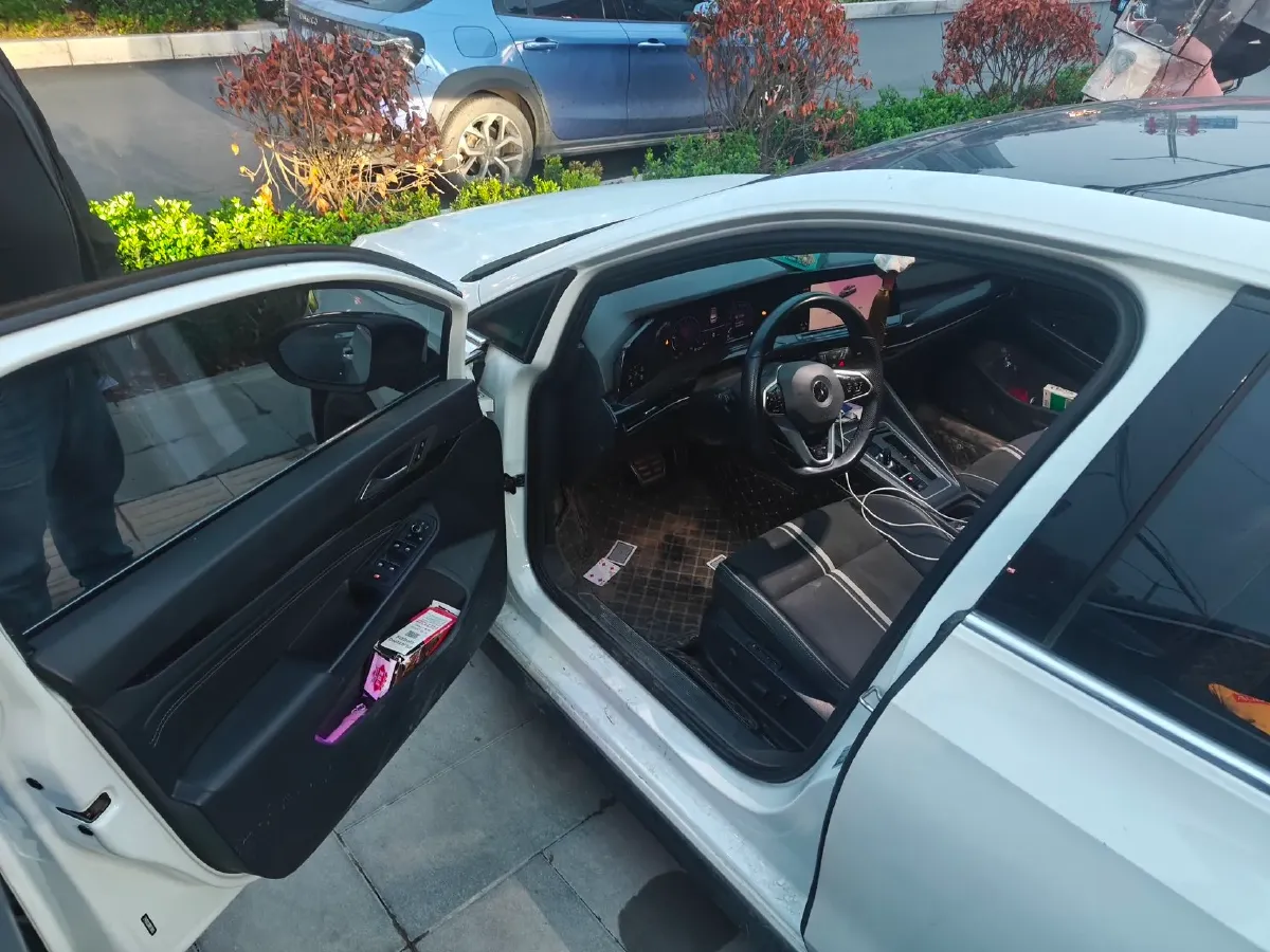 2021 Volkswagen Golf 1.4T 150HP L4 7DCT,autocango,china used car exporter,china ev exporter,chinese used car exporter,chinese used ev exporter