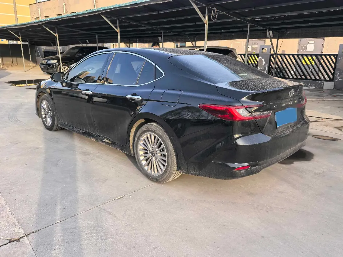 2024 Toyota Camry 2.0L 152HP L4 E-CVT Hybrid,autocango,china used car exporter,china ev exporter,chinese used car exporter,chinese used ev exporter