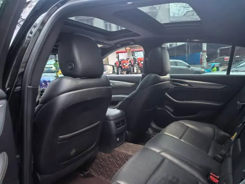 2021 Cadillac CT5 2.0T 237HP L4 10AT,autocango,china used car exporter,china ev exporter,chinese used car exporter,chinese used ev exporter