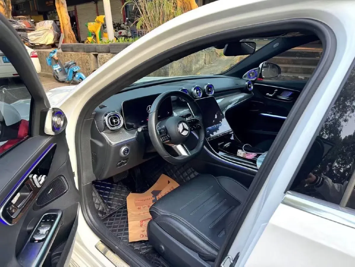 2022 Mercedes-Benz C Class 1.5T 204HP L4 9AT,autocango,china used car exporter,china ev exporter,chinese used car exporter,chinese used ev exporter